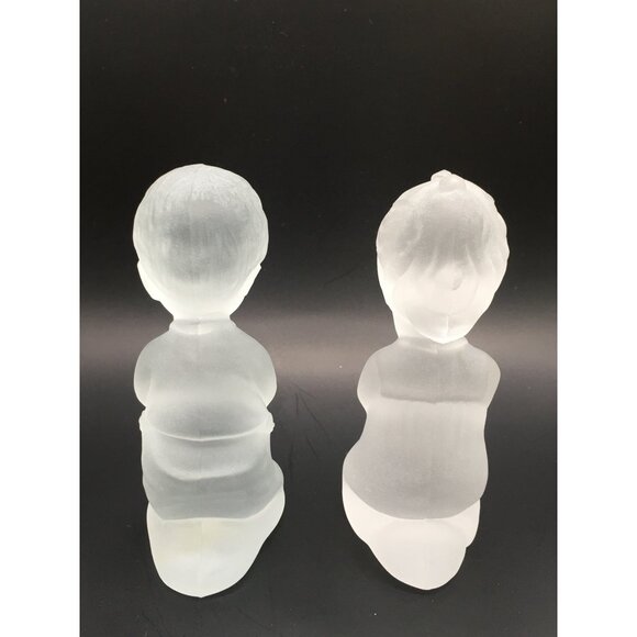 Vintage Fenton Frosted Satin Glass Praying Children Figurines 4'' Pair - Picture 5 of 16